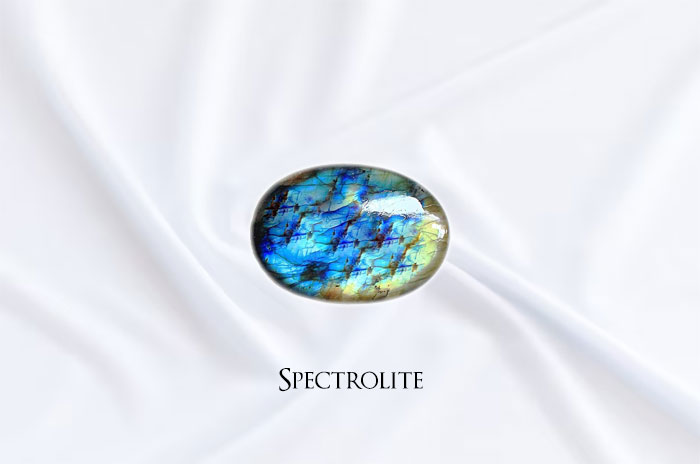 10 Spectrolite Gemstone Symbolism Facts & Meaning: Zodiac, Superstitions, Dreams, and Myths